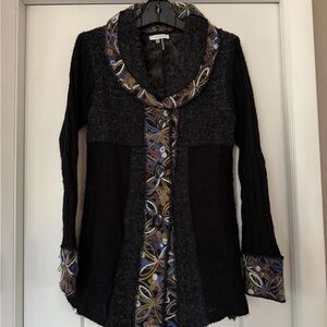 Sioni Black and Multicolor Knit Cardigan